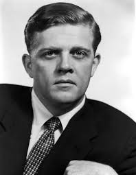 Pat Hingle